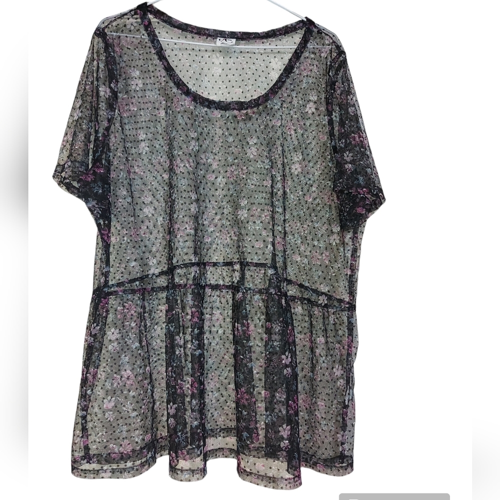 😺 DC Jeans Sheer Mesh Floral Top Sheer. Sexy and Fun